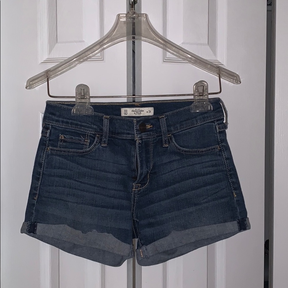 Abercrombie and Fitch size 00 jean shorts